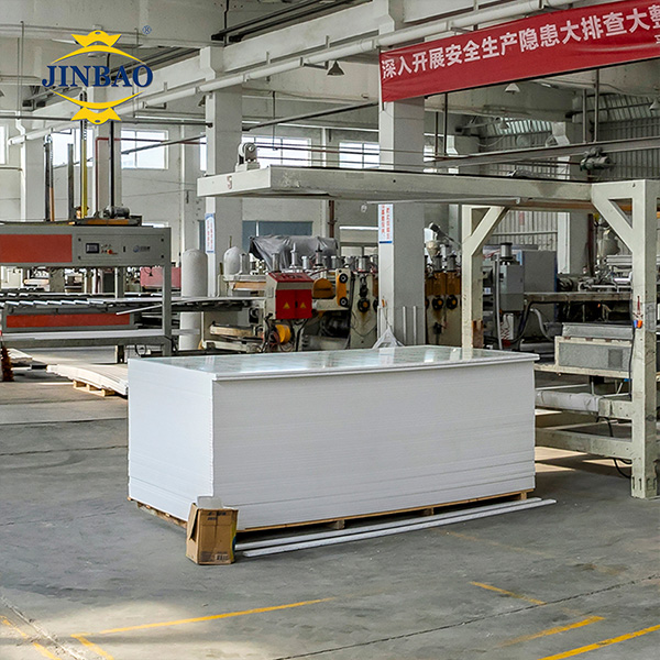 C&oacute;mo elegir los mejores m&eacute;todos de cuidado para los tableros de gabinetes de PVC: consejos de mantenimiento y longevidad