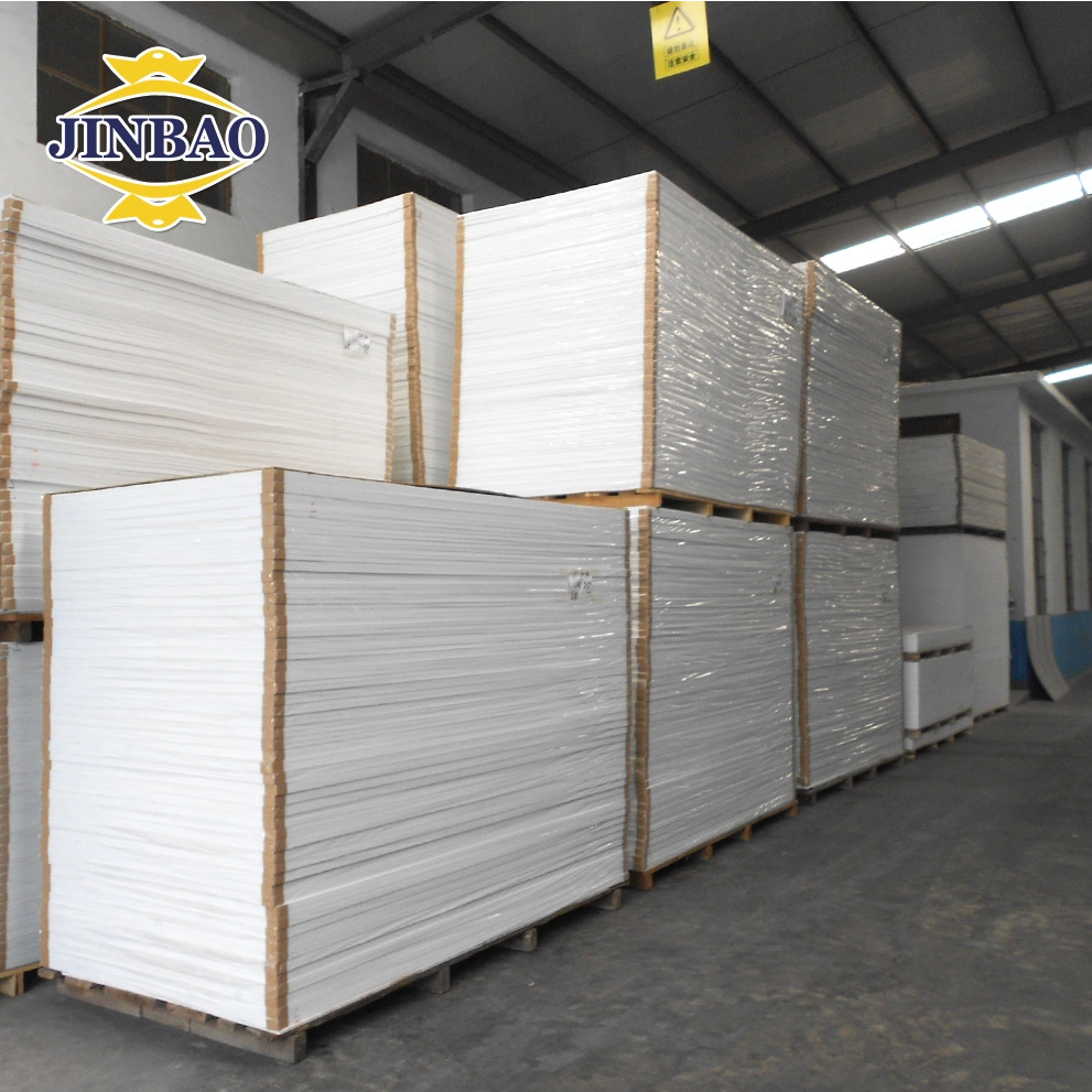 Gu&iacute;a completa de tableros de espuma de PVC: propiedades, usos y beneficios